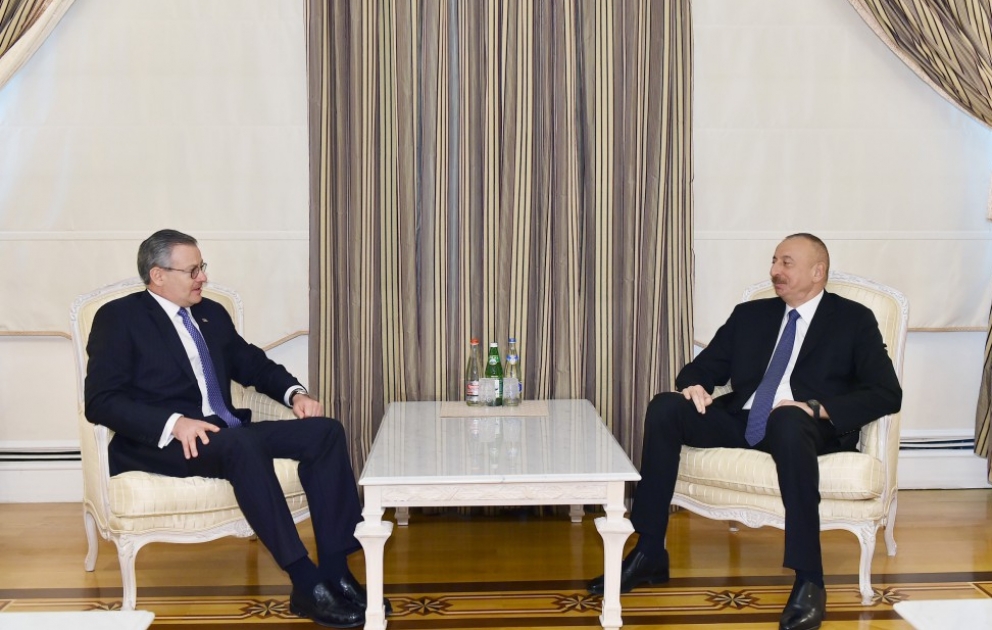 Le président Ilham Aliyev reçoit le ministre costaricain des affaires étrangères