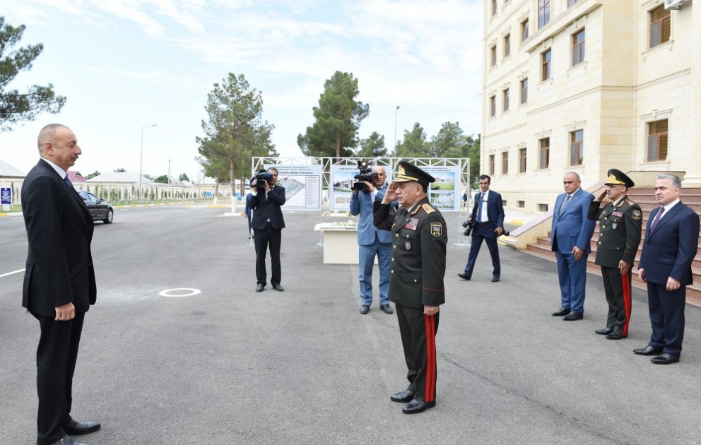 Президент Ильхам Алиев принял участие в открытии воинской части Внутренних войск Министерства внутренних дел в городе Ширван