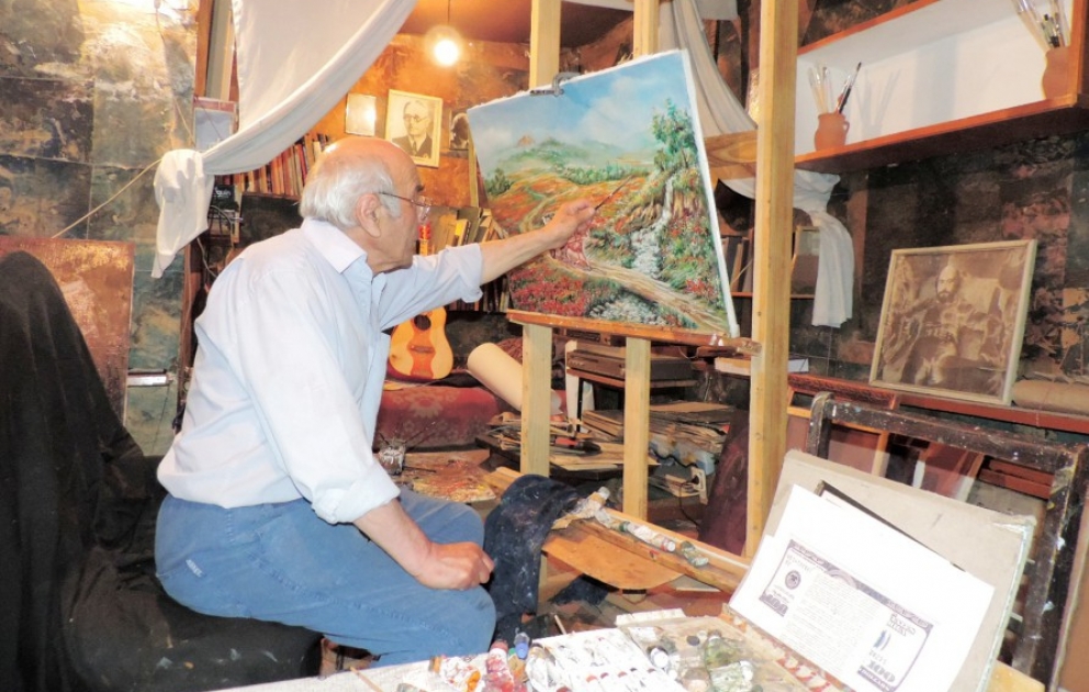 Əsəri Marqaret Tetçerin şəxsi kolleksiyasında saxlanan gəncəli sənətkar