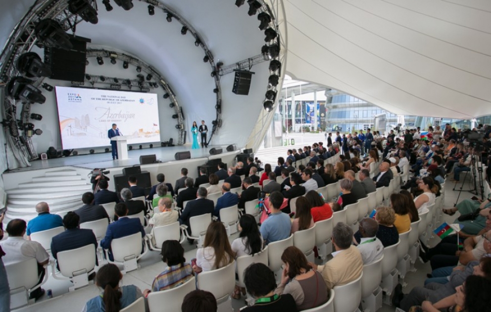 In der internationalen Ausstellung “EXPO-2017“ in Astana aserbaidschanischer Nationaltag organisiert
