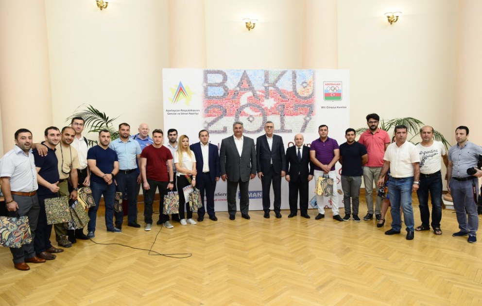 AZƏRTAC-ın fotoqrafları İslamiadanı işıqlandıranlar arasında ən yaxşılardan oldu