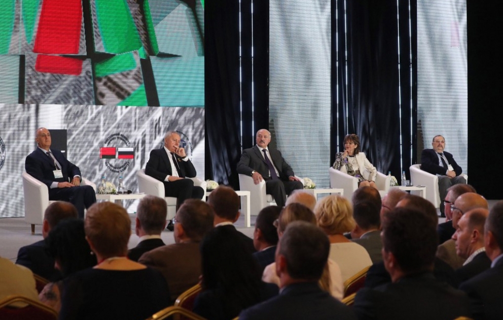 AZERTAC represents Azerbaijan at 19th World Congress of Russian Press in Minsk
