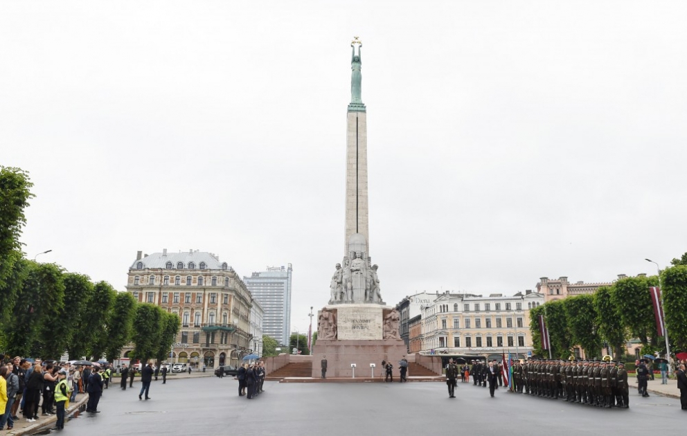 Riga : visite du Monument de la Liberté
