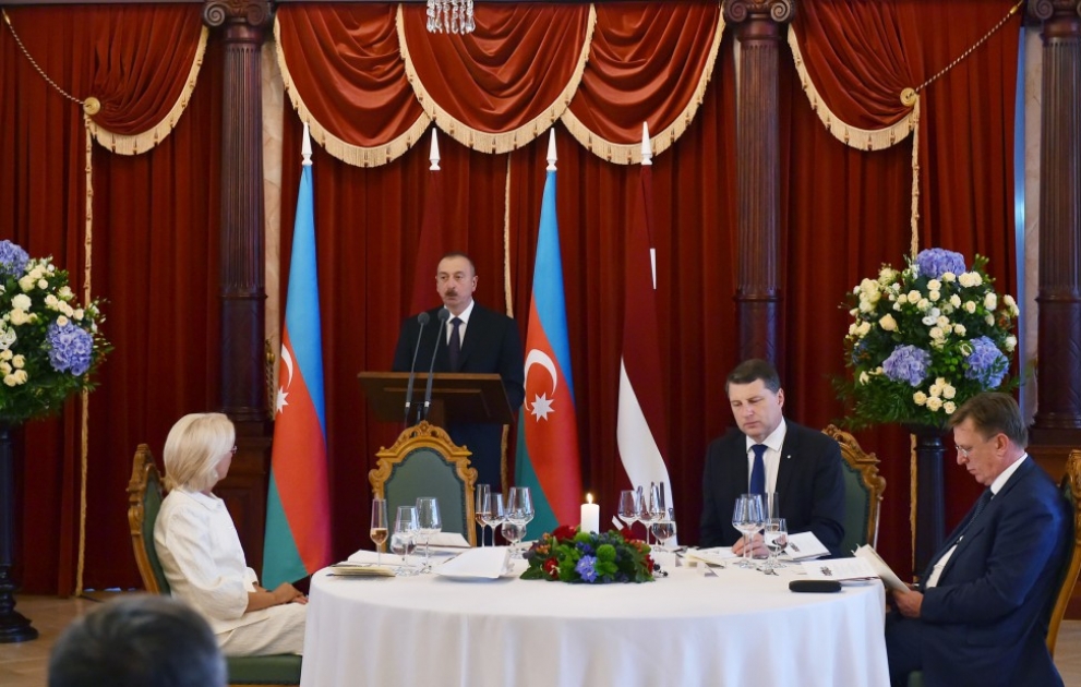 Riga: une réception officielle organisée en l’honneur du président azerbaïdjanais