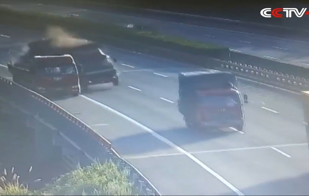 Truck-van Collision Causes Explosion in China's Zhejiang