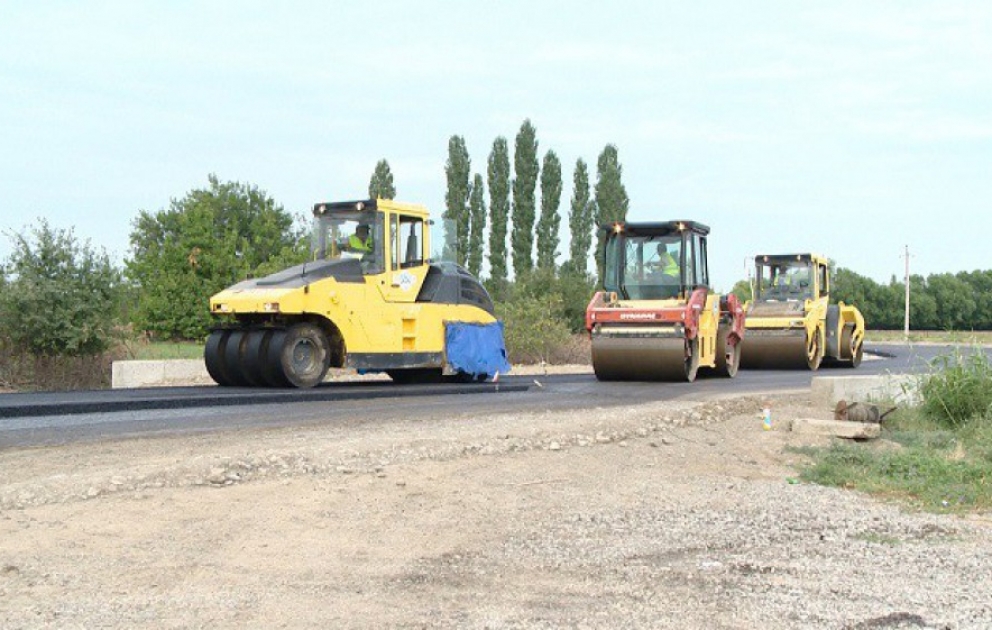 Tərtərdə 24 min əhalinin yaşadığı 20 kəndin yolu yenidən qurulur
