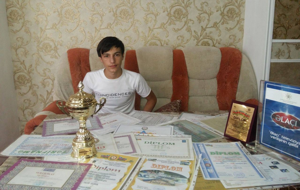 Siyəzənli məzuna 700 bal üçün cəmi bir doğru cavab çatmadı