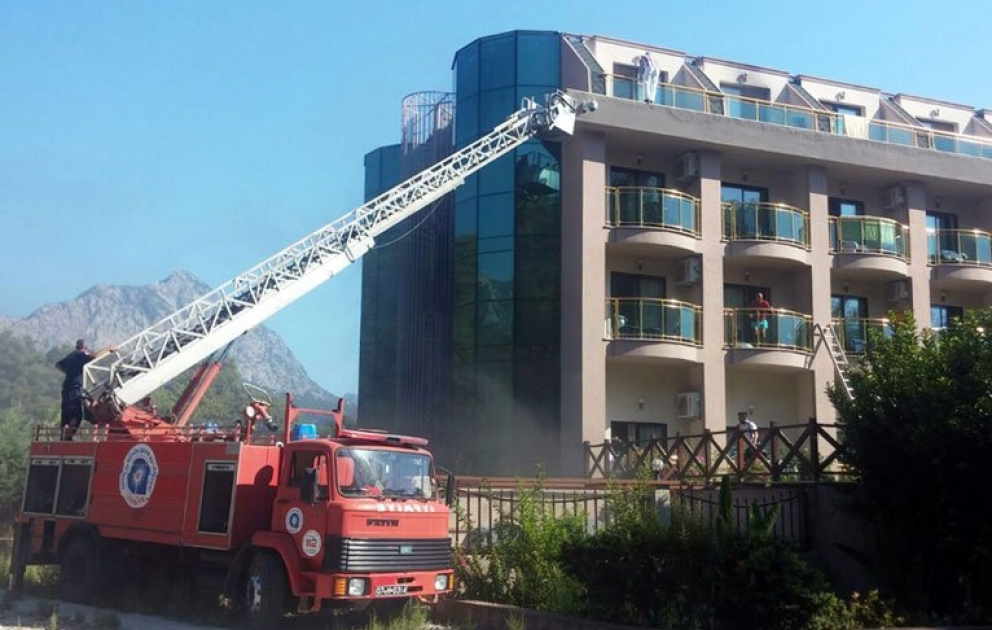 Antalyada oteldə yanğın baş verib