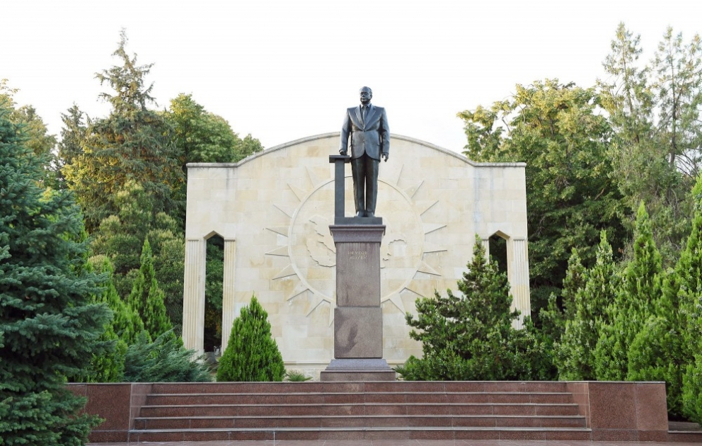 Staatspräsident Ilham Aliyev zu Besuch in Zagtala eingetroffen