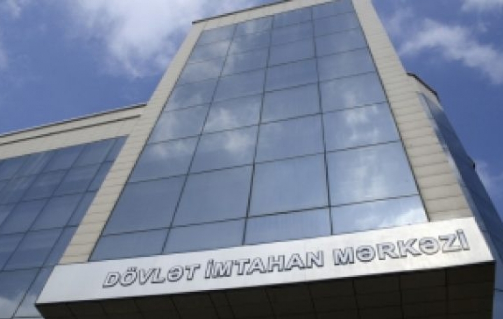 Qabiliyyət imtahanlarından müvəffəq qiymət almış abituriyentlərin ixtisas seçimi davam edir