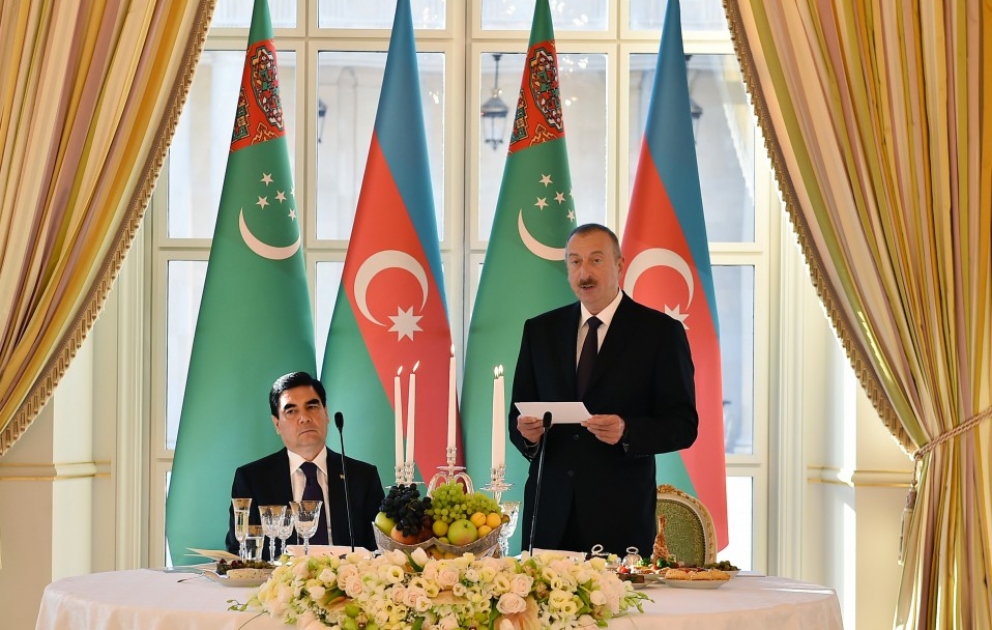 Gastmahl zu Ehren von Staatspräsident Turkmenistans