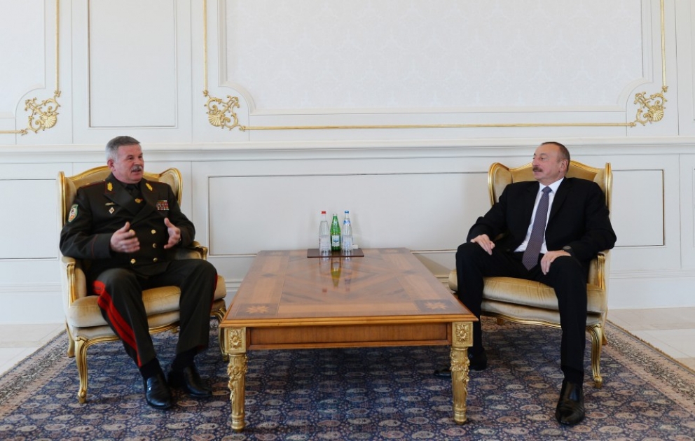 Staatspräsident Ilham Aliyev empfängt Vorsitzenden vom staatlichen Grenzschutzkomitee Weißrusslands