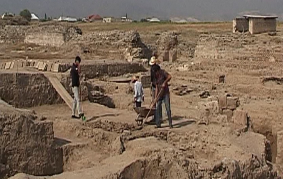 Şəmkir qalasında tədqiqatlar davam edir