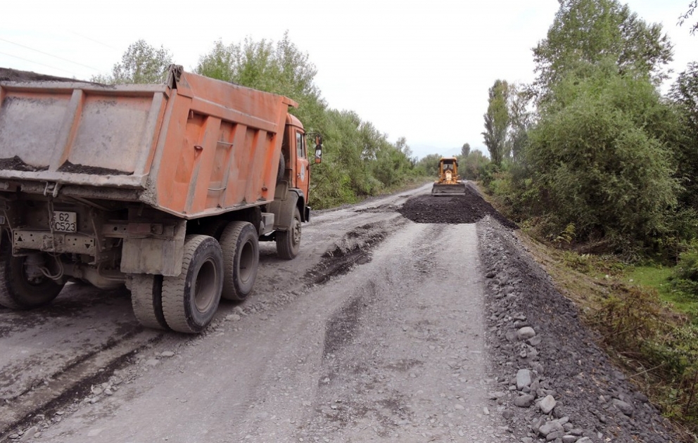 Zaqatalada 7 yaşayış məntəqəsini birləşdirən avtomobil yolu yenidən qurulur