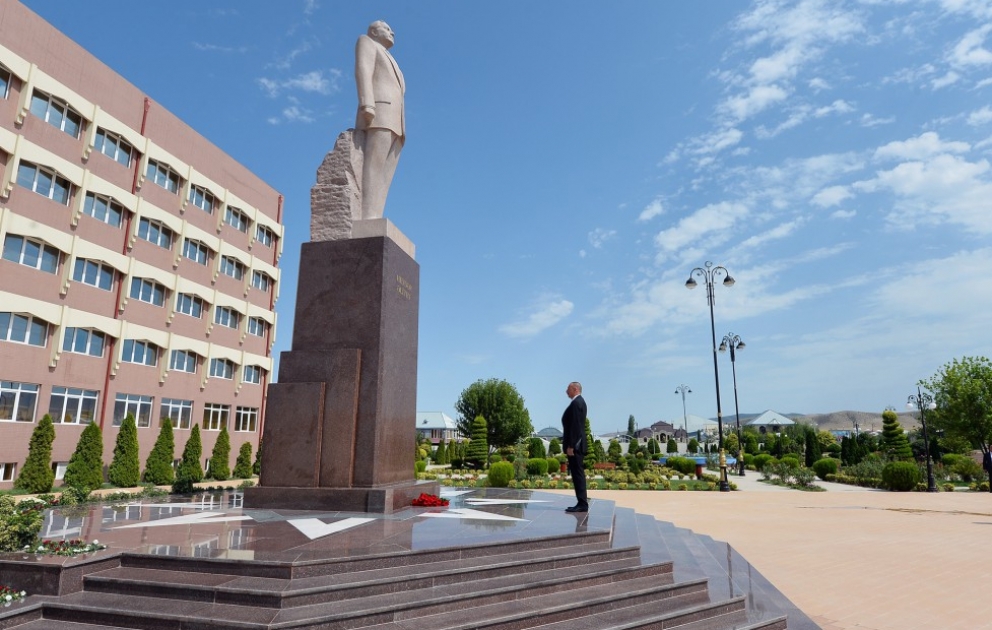 Azərbaycan Prezidenti İlham Əliyev Göygöl rayonuna səfərə gəlib