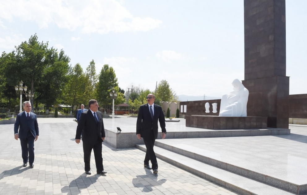 Prezident İlham Əliyev Göygöldəki Qələbə parkında yaradılan şəraitlə tanış olub