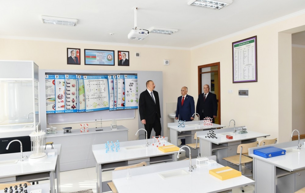 President Ilham Aliyev viewed conditions created at new block of secondary school No 257 in Baku