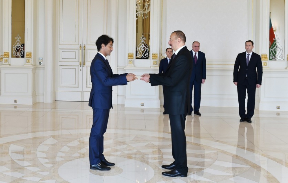 President Ilham Aliyev received credentials of incoming Italian ambassador