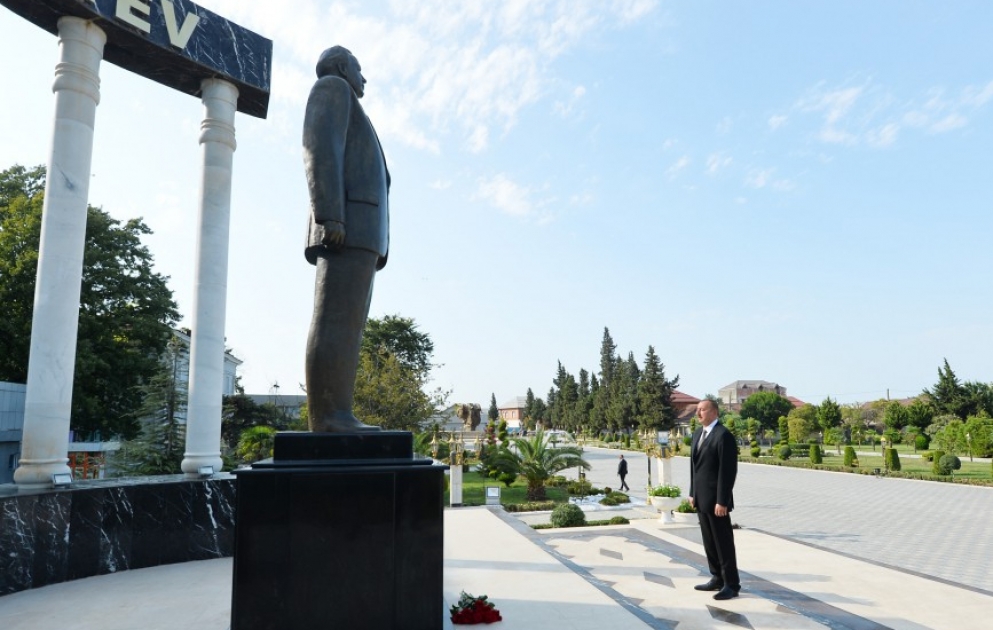 Azərbaycan Prezidenti İlham Əliyev Lənkəran rayonuna səfərə gəlib