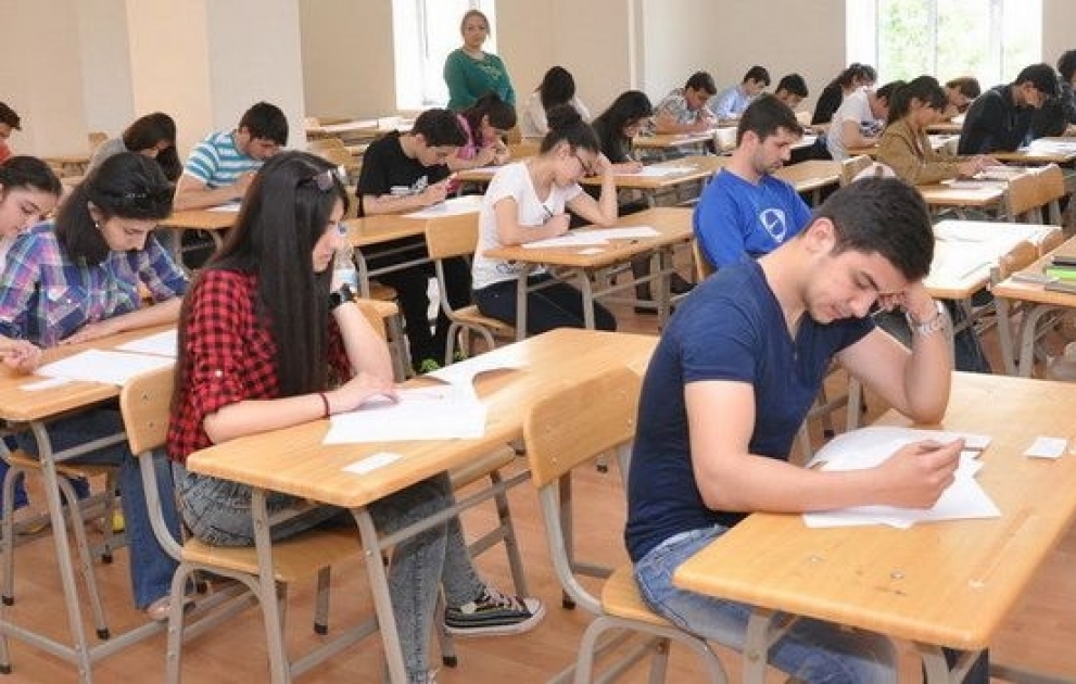 Kolleclərin boş qalan plan yerlərinə ixtisas seçimi davam edir