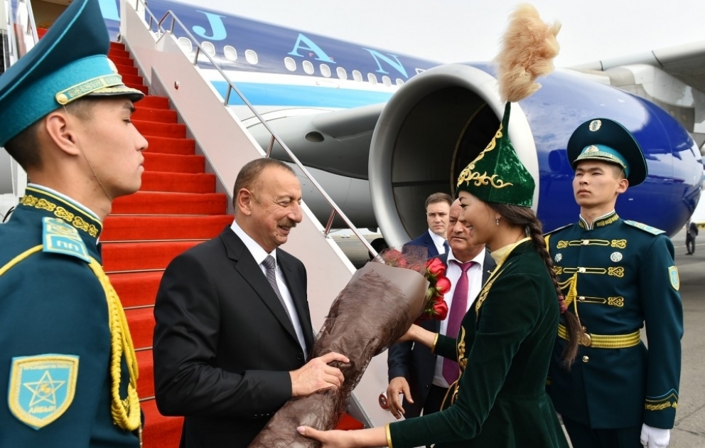 Azərbaycan Prezidenti İlham Əliyev Qazaxıstana işgüzar səfərə gəlib