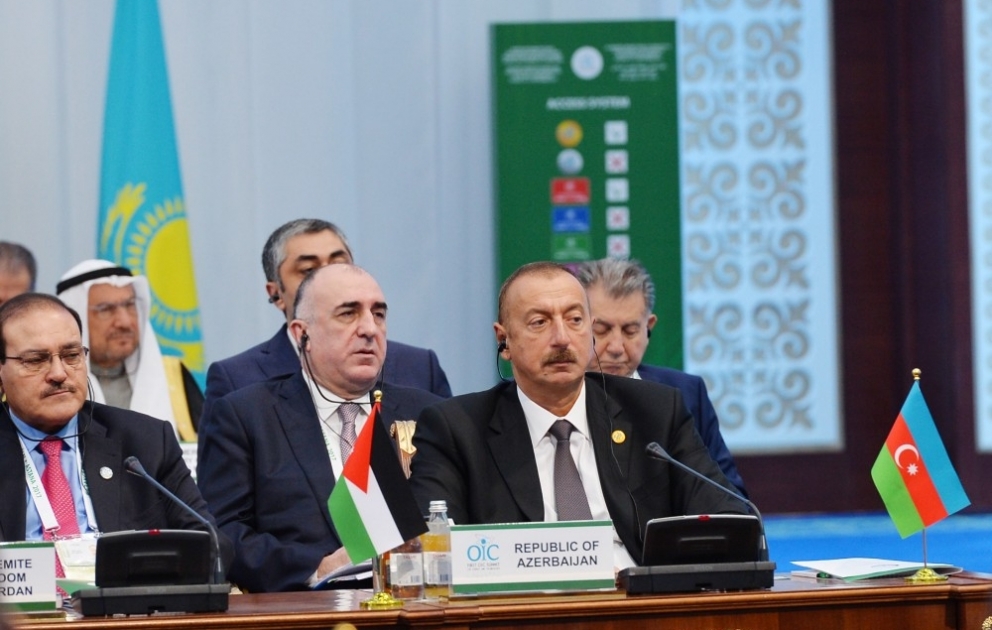 Le président azerbaïdjanais Ilham Aliyev a participé au 1er Sommet pour la Science et la Technologie de l'OCI à Astana