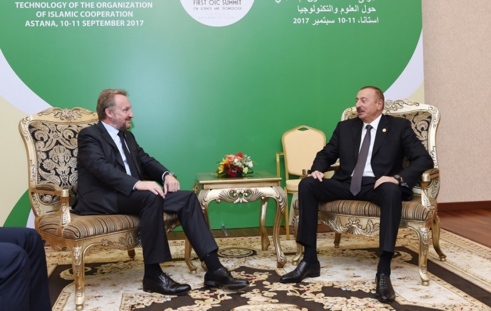 Rencontre du président Ilham Aliyev avec Bakir Izetbegovic à Astana
