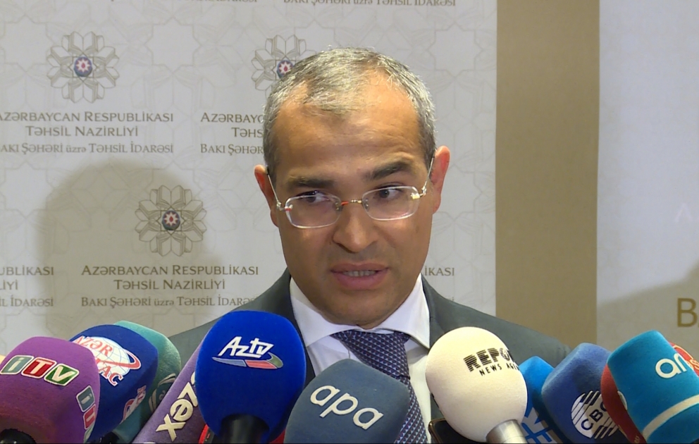 Mikayıl Cabbarov: Mərkəzləşdirilmiş qaydada keçirilən imtahanlarda 4 mindən artıq müəllim işə qəbul olunub
