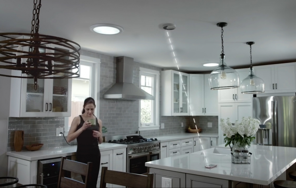 “Wi-Charge” texnologiyası otağı simsiz enerjidoldurma qurğusuna çevirəcək