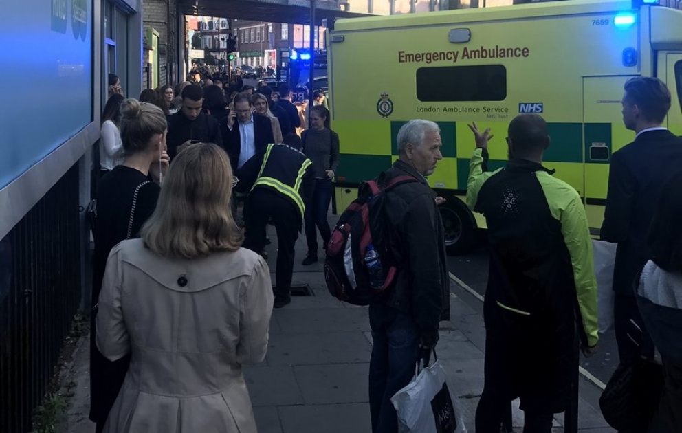 Londonda metroda partlayış baş verib