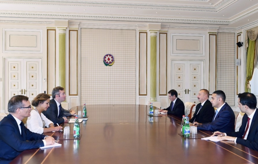 Le président Ilham Aliyev reçoit le Secrétaire d’Etat français  à l’Europe et aux Affaires étrangères