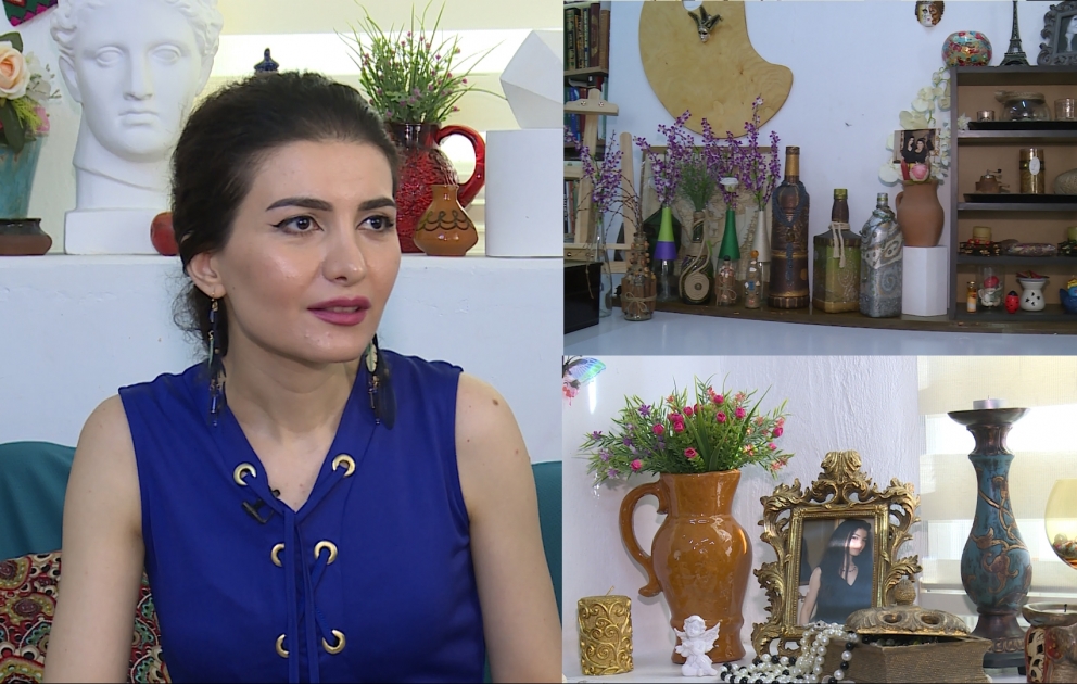 Bir-birindən maraqlı əl işləri ilə turistlərin diqqət mərkəzindədir