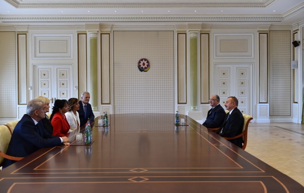 Президент Ильхам Алиев принял делегацию во главе с председателем Верховного суда Монтенегро
