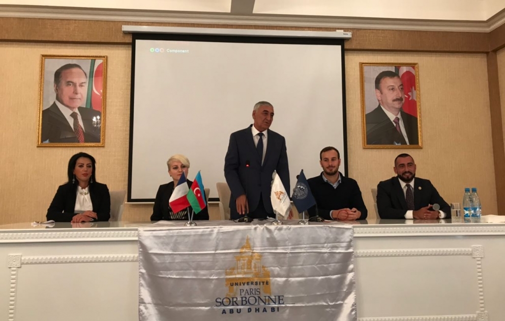 Qubada interaktiv tədris metodlarının təqbiqi ilə bağlı təlimlər keçirilir