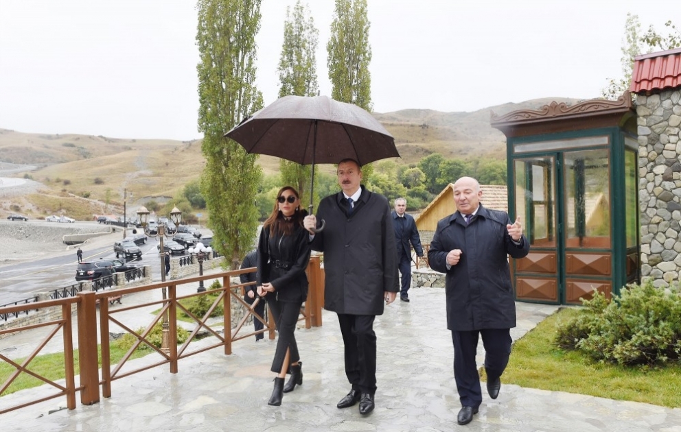 Le président azerbaïdjanais prend connaissance des travaux réalisés à Démirtchi