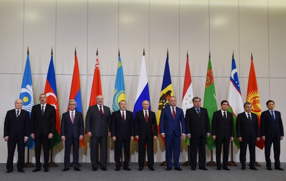 Prezident İlham Əliyev Soçidə MDB Dövlət Başçıları Şurasının məhdud tərkibdə iclasında iştirak edib