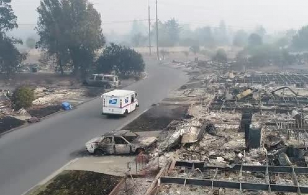Kaliforniyada Santa Rozu şəhərinin dron vasitəsilə video çəkilişi aparılıb