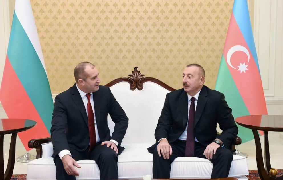 President Ilham Aliyev, first lady Mehriban Aliyeva met with Bulgarian President Rumen Radev and his wife Desislava Radeva