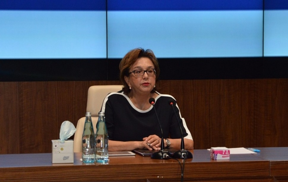 Dövlət İmtahan Mərkəzi yeni qəbul qaydaları ilə bağlı elmi-metodiki seminarlar keçirib