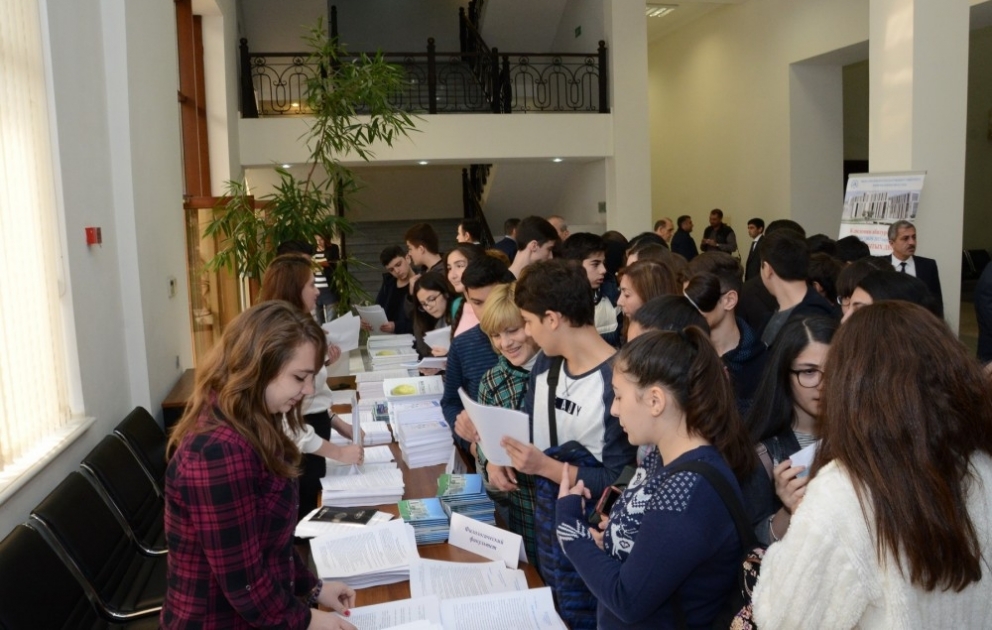 M.V.Lomonosov adına Moskva Dövlət Universitetinin Bakı filialında “Açıq qapı” günü