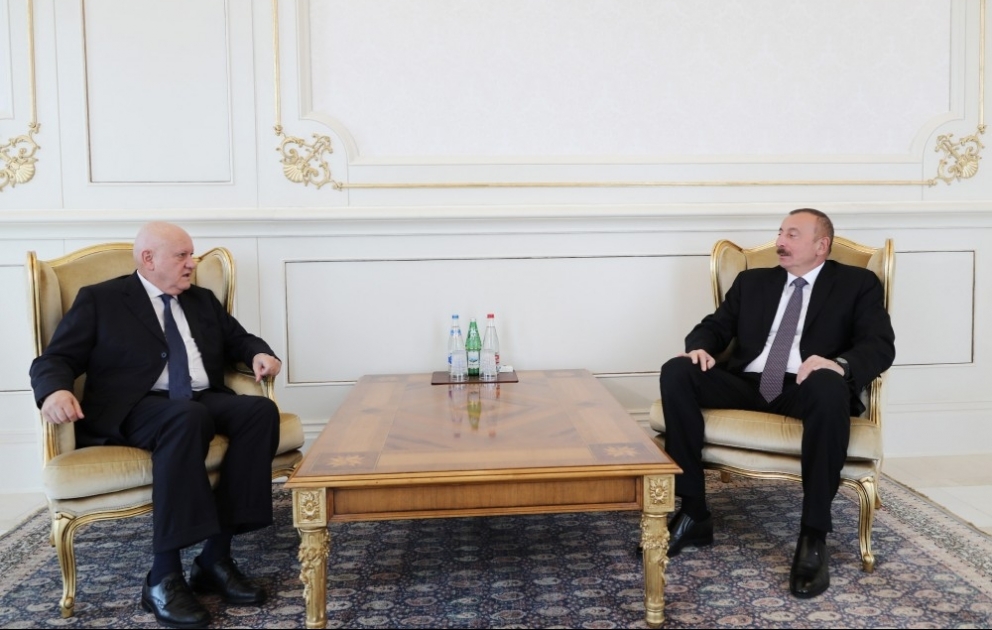 Entretien du président Ilham Aliyev avec le nouvel ambassadeur du Guatemala en Azerbaïdjan