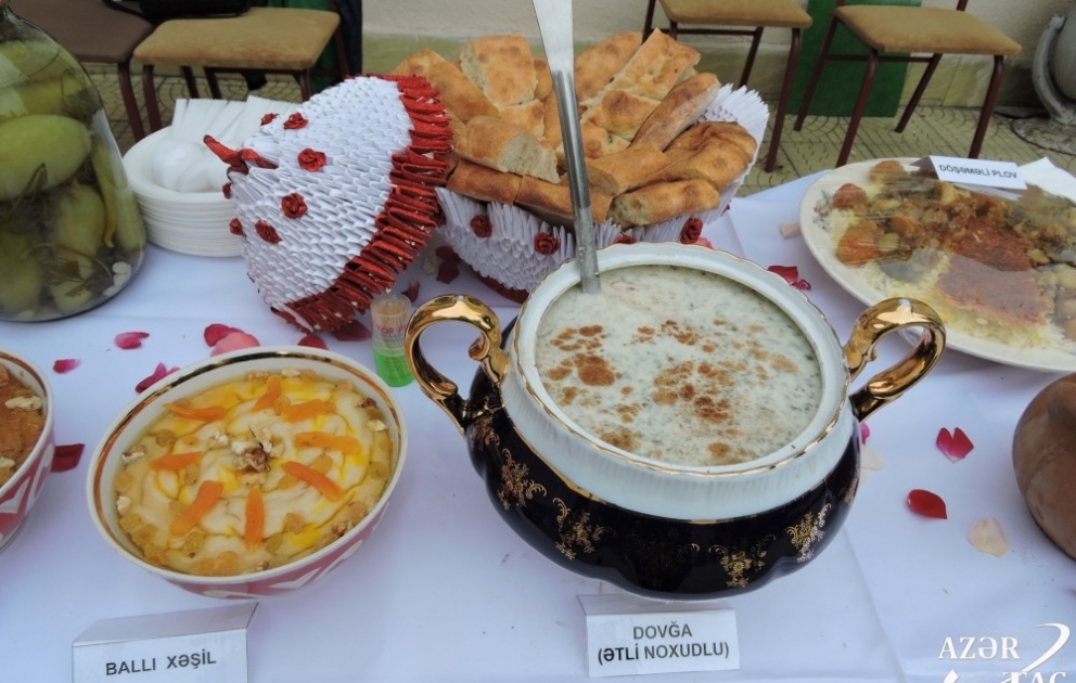 Qaxda “Milli mətbəx və bal bayramı” keçirilib