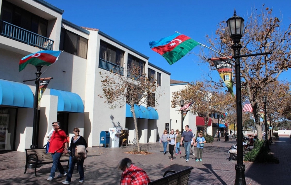 Azerbaijan’s National Flag Day celebrated in California