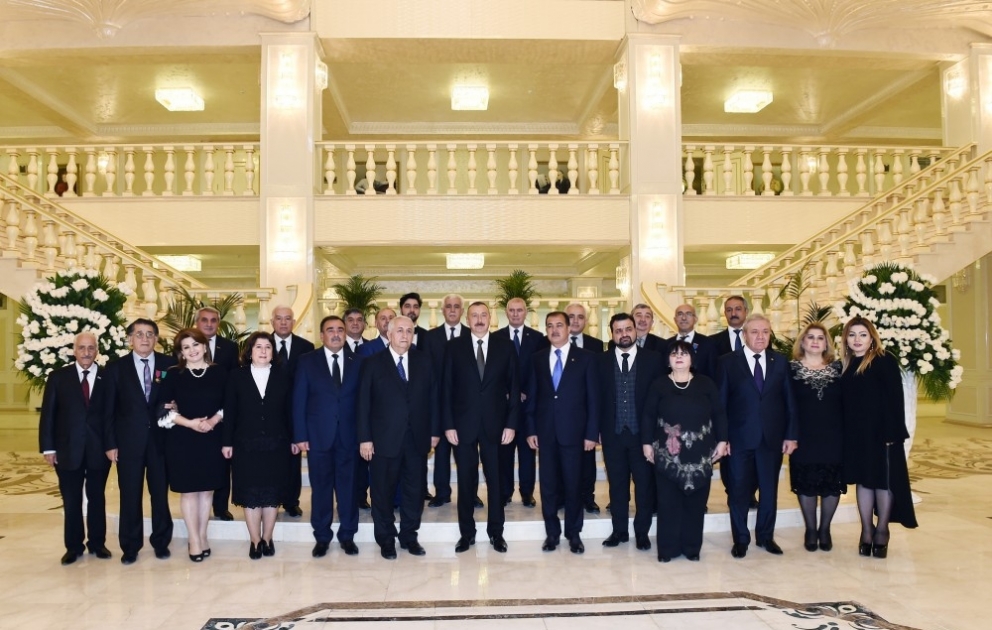 Gəncə Dövlət Filarmoniyasının yeni binasının açılışı olub 
Prezident İlham Əliyev açılış mərasimində iştirak edib