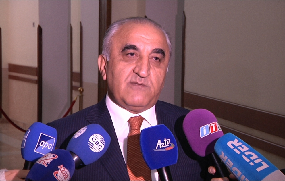 İşəgötürənlər tərəfindən tələb edilərsə UNEC-in məzunları üçün pulsuz kurslar təşkil ediləcək