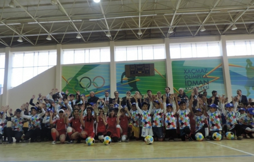 Xaçmazlı yeniyetmələr “Açıq əyləncəli futbol məktəbi” layihəsinə cəlb olunublar