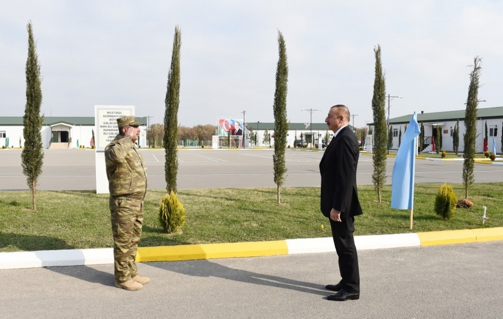Ali Baş Komandan İlham Əliyev Tərtərdə “N” saylı hərbi hissədə yaradılan şəraitlə tanış olub