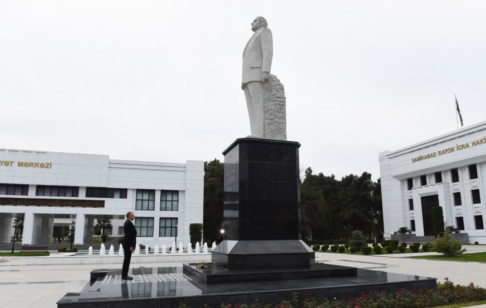 Azərbaycan Prezidenti İlham Əliyev Sabirabad rayonuna səfərə gəlib