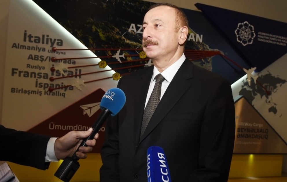 La chaîne de télévision Rossia-24 a diffusé un reportage sur le Salon Bakutel-2017 
Le président azerbaïdjanais Ilham Aliyev a répondu à une question de la journaliste de la chaîne