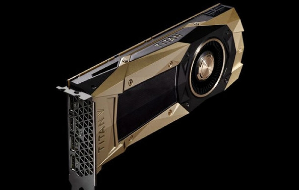 NVIDIA представила видеокарту TITAN V